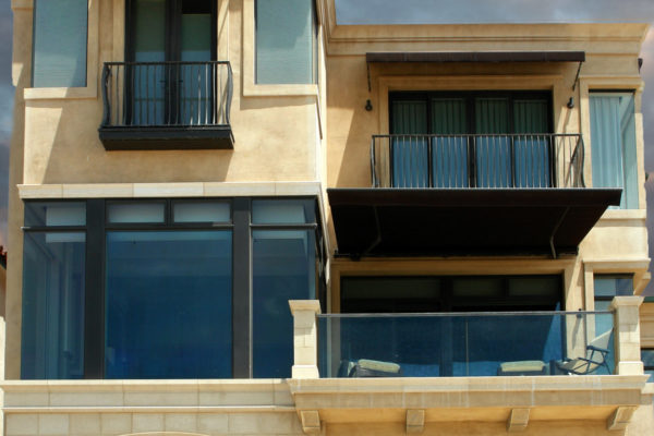 Working with clients to find the perfect balance between aesthetic, privacy, UV and heat protection. | Campbell | 800-580-9997