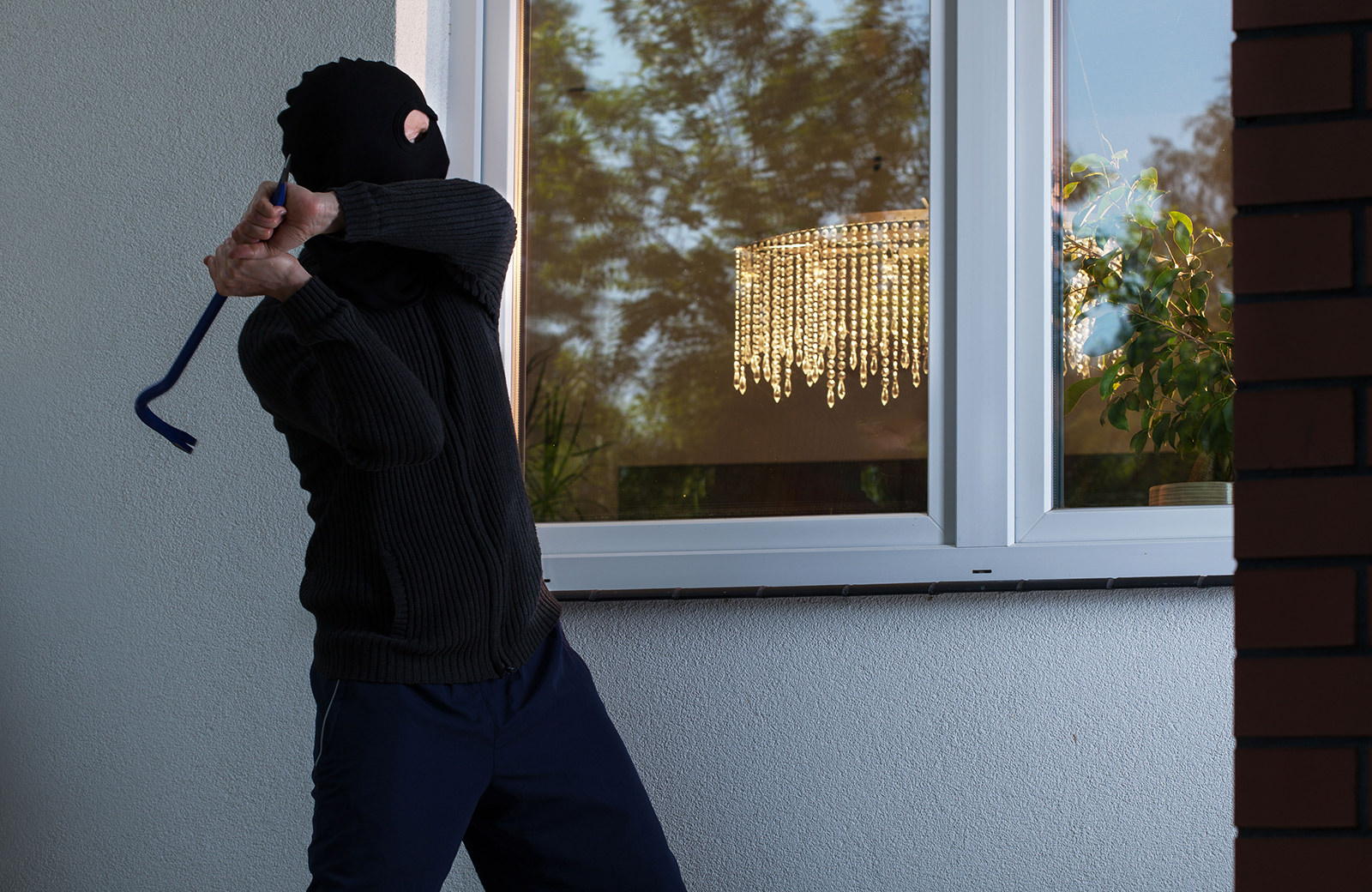 Do Glass Front Doors Increase the Chance of Burglary?