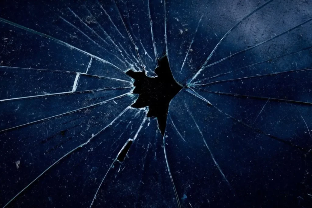 shattered glass 1536x1025