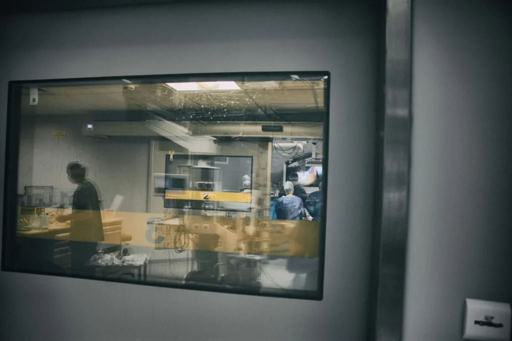 alternative solutions for secure hospital windows