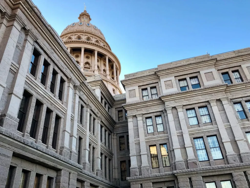 boost window security for government buildings3
